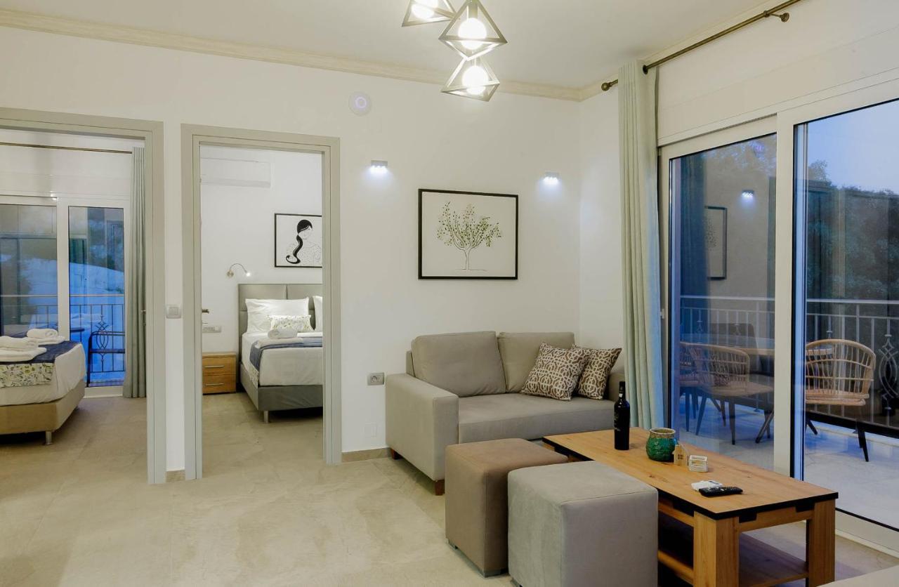 Natura Luxury Suites Parga Exterior photo