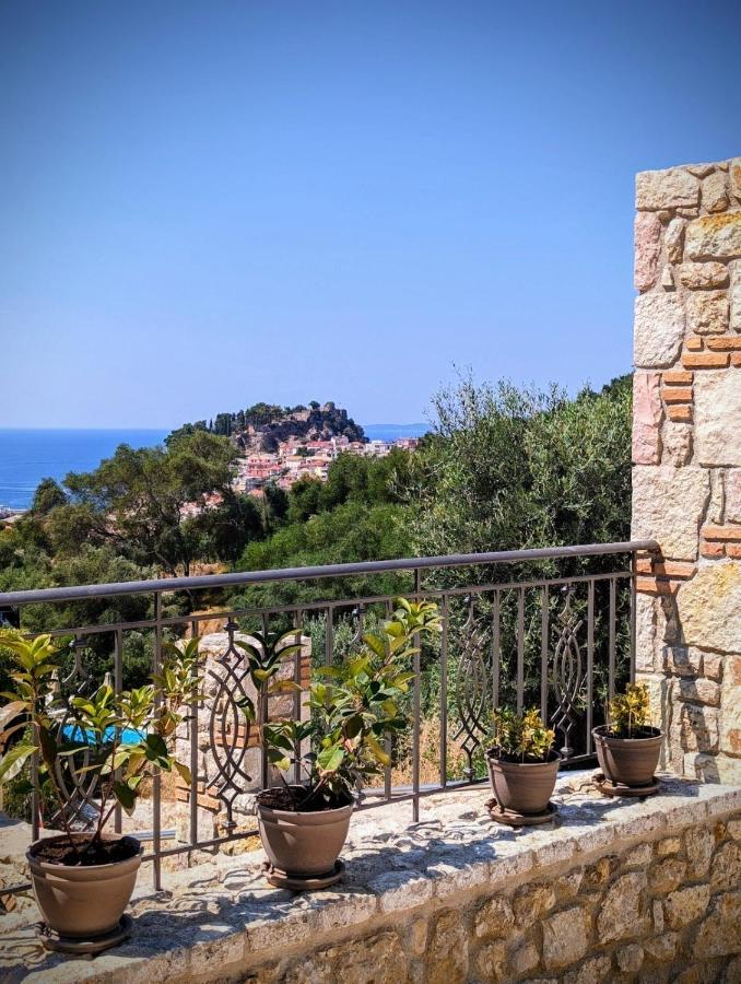 Natura Luxury Suites Parga Exterior photo