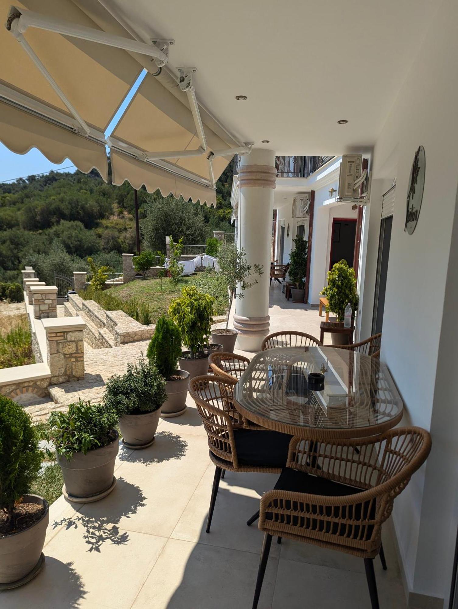 Natura Luxury Suites Parga Exterior photo